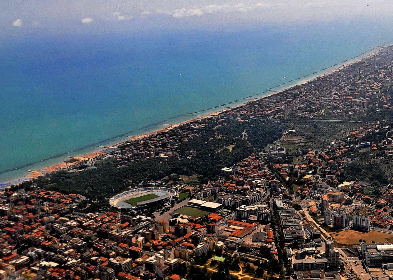 Suites Rome Pescara Luaran gambar